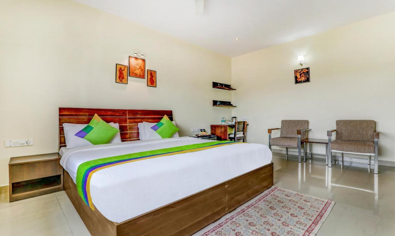 Treebo Trend Fort Mercara Nearby Madikeri Fort Exterior photo